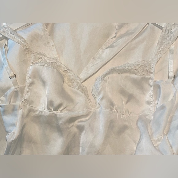 Nikki Slip Ivory Kat the Label - Picture 6 of 8